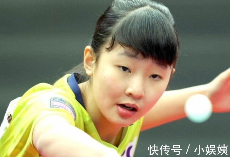 业迈向更辉 业迈向更辉