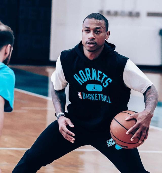 对抗都能迅 对抗都能迅